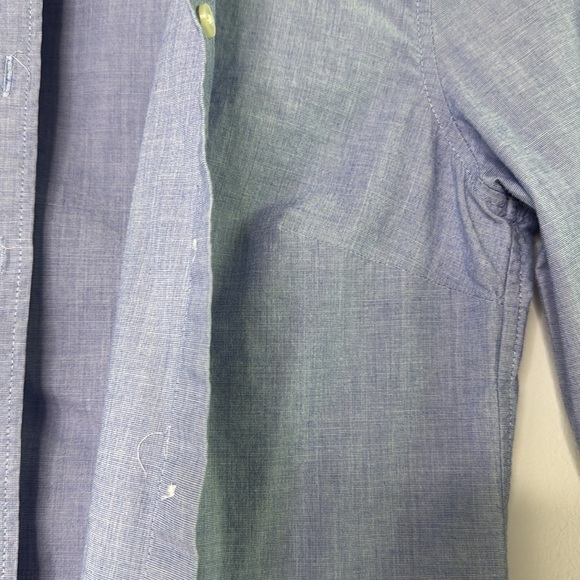 Banana Republic Riley Fitted Button Down Petite 0 - Picture 5 of 8